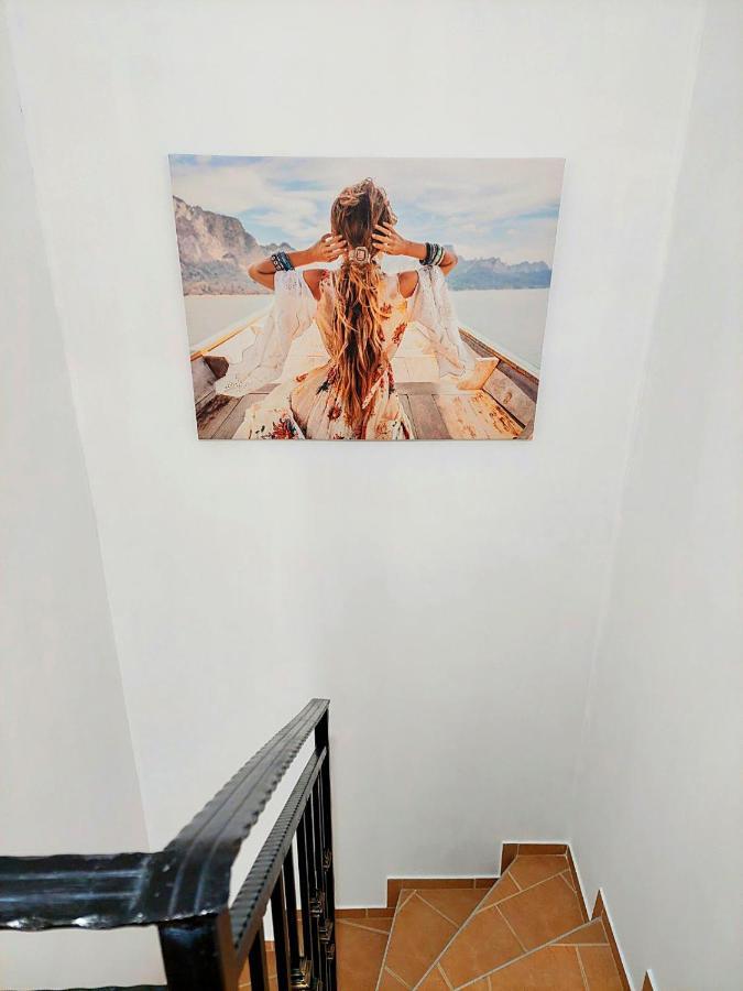 Supreme Danieli - Holiday Apartment By The Sea Baltschik Exterior foto